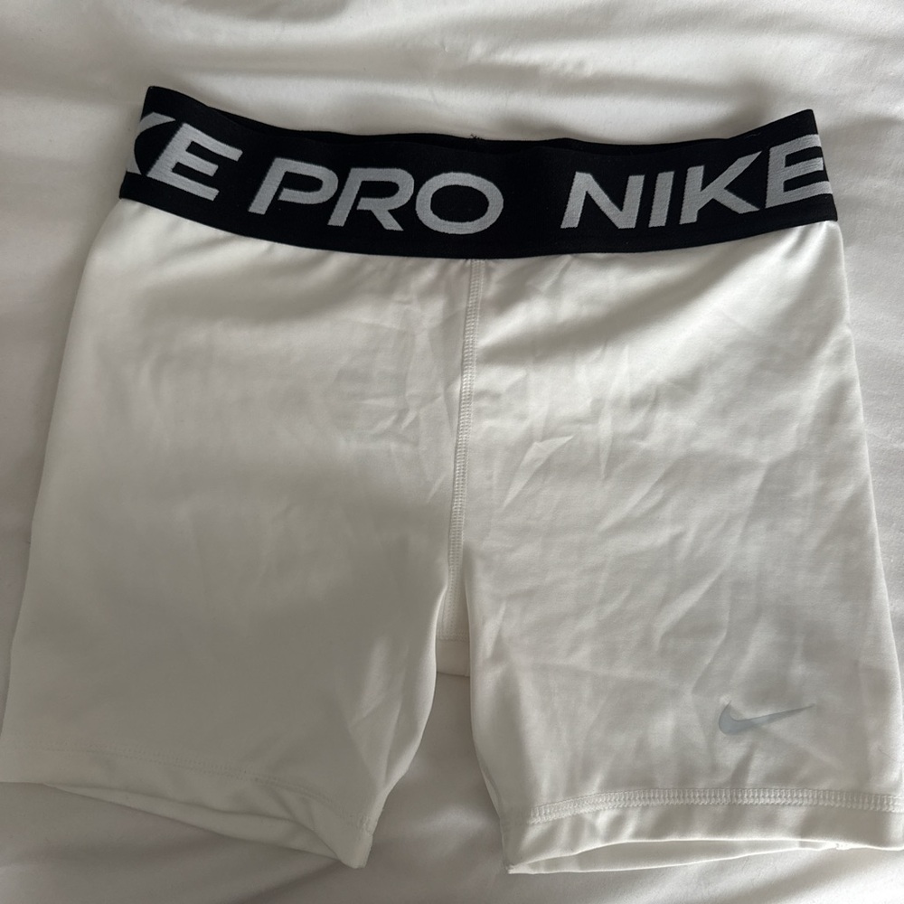 Nike Pro Dri-FIT White Shorts